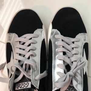 Women’s Destressed GGDB sneakers